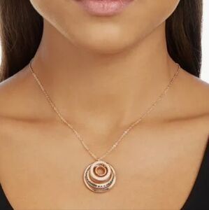 Swarovski Dynamic 5 Circle Crystal Pendant Necklace ✨️